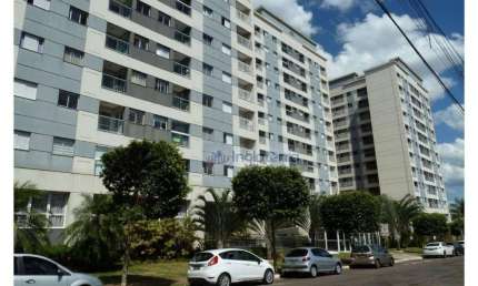Apartamento com 3 quartos para alugar, 73 m² por R$ 3.120/mês - Petrópolis - Londrina/PR