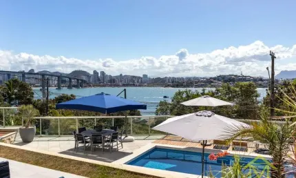 Casa com 4 quartos à venda na Praia da Costa, Vila Velha 