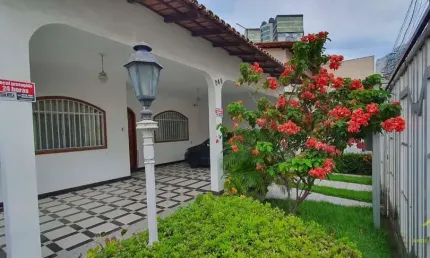 Casa com 5 quartos à venda no Centro de Vila Velha, Vila Velha 