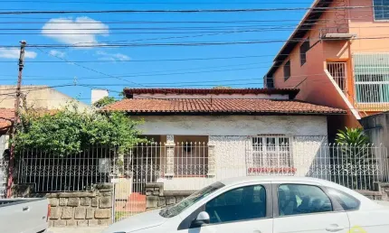 Casa com 3 quartos à venda no Glória, Vila Velha 