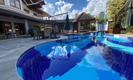 Sobrado em Cond. Fechado Aquarius com 5 suítes à venda, 1280 m² por R$ 10.500.000 - Jardim Aquarius - SJC/SP