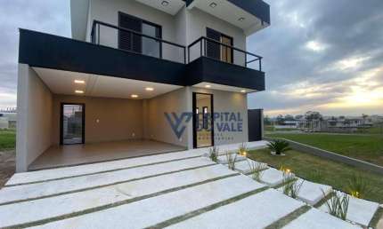Sobrado Novinho em Cond. fechado - 3 suítes à venda, 250m² por R$ 950.000 - Eugênio de Melo - SJC/SP