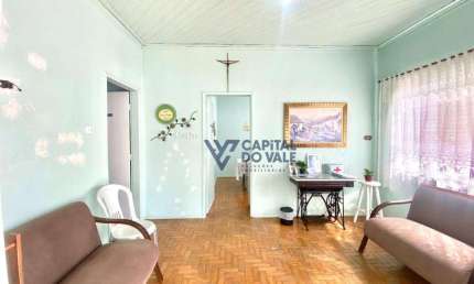 Casa com 3 dormitórios à venda, 204 m² por R$ 588.000 - Santana - São José dos Campos/SP