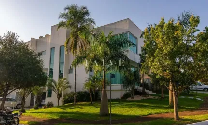 Sobrado com 3 dormitórios à venda, Golden Park, 365 m²  -  Zona Leste - Londrina/PR