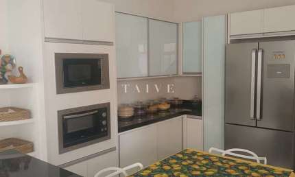Apartamento  à venda,  Ed Mona Lisa no calçadão central,177m², 4 quartos (sendo 2 suítes)  recém re
