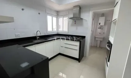 Apartamento novo para Locação,124m², 3 quartos sendo 1 suíte, 3 vagas, completo em armário, todo cl