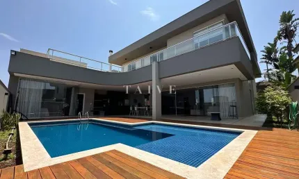 Casa para venda e locação, condomínio Royal Park, 565m², 4 quartos sendo 4 suítes, 7 banheiros, 4 v