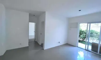 Apartamento com 2 quartos à venda na Estrada dos Bandeirantes, Camorim, Rio de Janeiro, 64 m2 por R$ 379.000