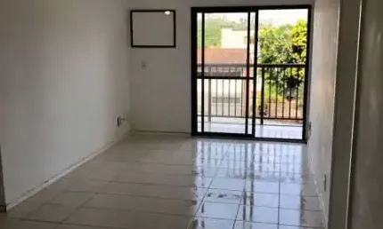 Apartamento com 3 quartos à venda na Estrada dos Bandeirantes, Jacarepaguá, Rio de Janeiro, 85 m2 por R$ 450.000