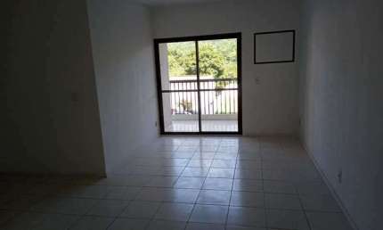 Apartamento com 4 quartos à venda na Estrada dos Bandeirantes, Jacarepaguá, Rio de Janeiro, 97 m2 por R$ 493.000