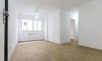 Apartamento com 2 quartos à venda na Rua Moacir de Almeida, Tomás Coelho, Rio de Janeiro por R$ 179.000