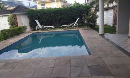 Casa em condomínio fechado com 4 quartos à venda na Rua Paulo Roberto Matheus, Vargem Pequena, Rio de Janeiro, 540 m2 por R$ 1.299.900