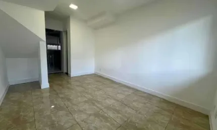 Casa em condomínio fechado com 2 quartos à venda na Rua Oswaldo Lussac, Taquara, Rio de Janeiro, 55 m2 por R$ 239.500