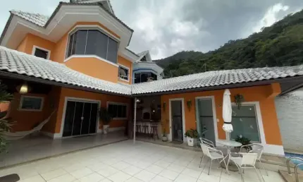 Casa em condomínio fechado com 4 quartos à venda na Estrada dos Bandeirantes, Camorim, Rio de Janeiro, 26172 m2 por R$ 890.000