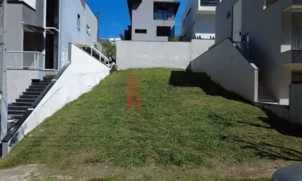 Terreno em condomínio fechado à venda na Avenida Expedicionário José Barca, 43, Fazenda Rodeio, Mogi das Cruzes