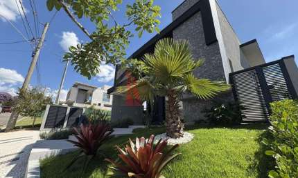 Casa com 4 suítes para venda em Mogi das Cruzes - SP
