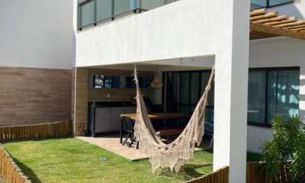 Unique Beach House, 107m², 2 Quartos, Nascente, Mobiliado