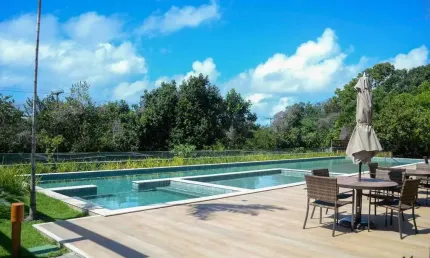Alto da Enseada - Praia do Forte, 120m², 2 Suítes, Porteira Fechada, 2 Vagas