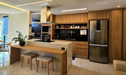 Blue Ocean - Jaguaribe, 68m², 2 Quartos, Nascente, Vista Mar, Armários, 2 Vagas