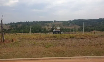Terreno à venda no Granja Marileusa, Uberlândia  por R$ 265.000