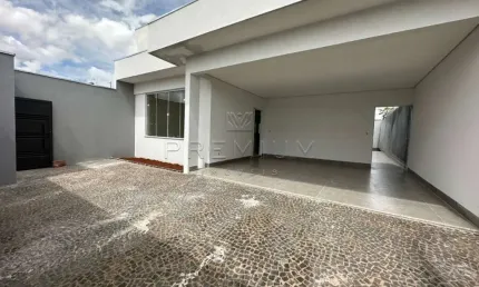 Casa com 3 quartos à venda em Laranjeiras, Uberlândia  por R$ 600.000