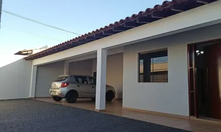 Casa com 3 quartos à venda na cidade jardim, uberlândia  por r$ 890.000