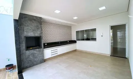 Casa com 3 quartos à venda em laranjeiras, uberlândia  por r$ 815.000