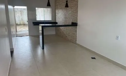 Casa com 3 quartos à venda no Loteamento Monte Hebron, Uberlândia  por R$ 440.000