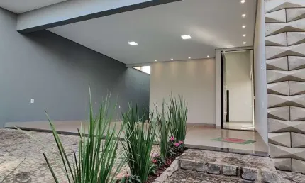 Casa com 3 quartos à venda no minas gerais, uberlândia  por r$ 700.000