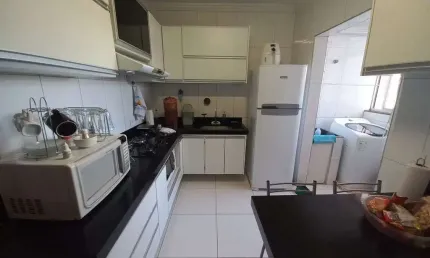 Apartamento com 3 quartos à venda em Saraiva, Uberlândia  por R$ 410.000