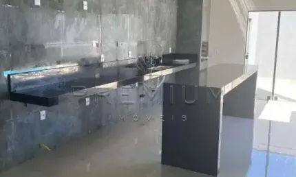 Casa com 3 quartos à venda em Granada, Uberlândia  por R$ 840.000