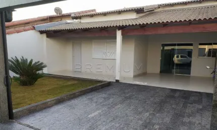Casa com 3 quartos à venda em granada, uberlândia  por r$ 890.000