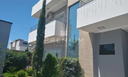 Casa com 4 quartos à venda em Vida Nova, Uberlândia  por R$ 1.160.000