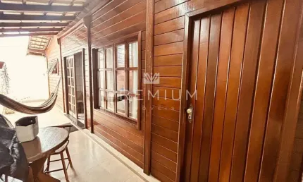 Casa com 2 quartos à venda na Cidade Jardim, Uberlândia  por R$ 649.000