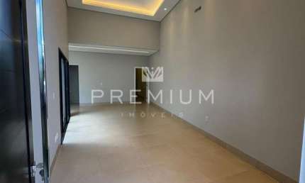 Casa em condomínio fechado com 3 quartos à venda no Grand Ville, Uberlândia  por R$ 1.250.000