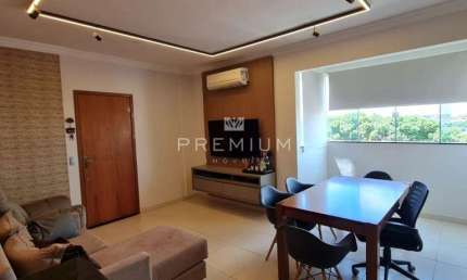Apartamento com 2 quartos à venda no Santa Mônica, Uberlândia  por R$ 330.000