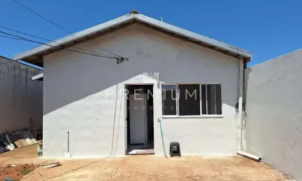 Casa com 2 quartos à venda no Residencial Pequis, Uberlândia  por R$ 200.000