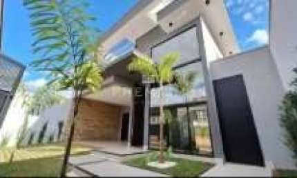 Casa com 3 quartos à venda no Grand Ville, Uberlândia  por R$ 1.290.000