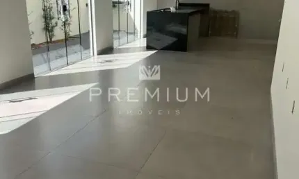 Casa com 3 quartos à venda no Grand Ville, Uberlândia  por R$ 550.000