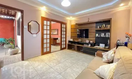 Casa com 3 quartos à venda na Antônio Alarcon, 213, Alto de Pinheiros, São Paulo por R$ 2.330.000