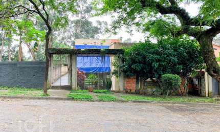Casa em condomínio fechado com 3 quartos à venda na Rua Sícano, 216, Jardim São Domingos, São Paulo por R$ 1.300.000