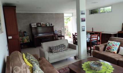 Casa em condomínio fechado com 5 quartos à venda na Amâncio Klein, 66, Jardim São Luís, São Paulo por R$ 1.600.000