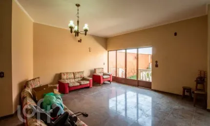 Casa em condomínio fechado com 4 quartos à venda na Rua dos Macaxás, 120, Ipiranga, São Paulo por R$ 2.000.000
