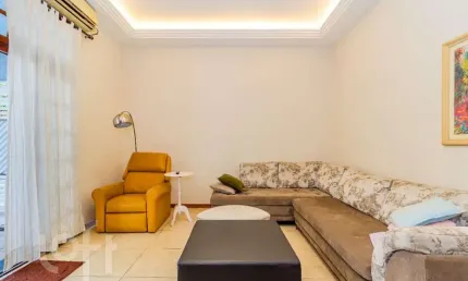 Casa em condomínio fechado com 4 quartos à venda na Avenida Miruna, 1581, Saúde, São Paulo por R$ 1.100.000