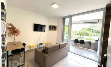 Apartamento com 1 quarto à venda na Rua Álvaro Guimarães, 9, Liberdade, São Paulo por R$ 690.000