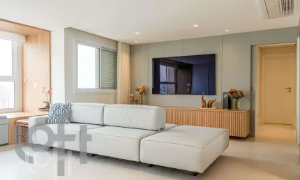 Apartamento com 3 quartos à venda na Rua Vieira de Morais, 74, Campo Belo, São Paulo por R$ 1.750.000