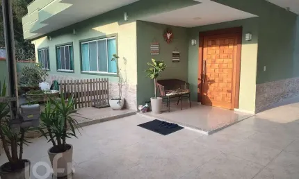 Casa com 3 quartos à venda na Estrada do Sacarrão, 1220, Vargem Grande, Rio de Janeiro por R$ 770.000