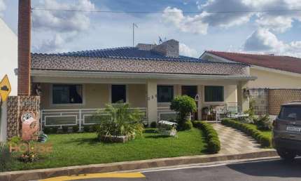 Casa com 3 dormitórios à venda, 300 m² por R$ 2.438.000,00 - Condomínio Arujá Country Club - Arujá/SP