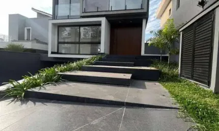 Casa com 4 dormitórios à venda, 375 m² por R$ 3.800.000,00 - Condomínio Residencial Real Park Arujá - Arujá/SP