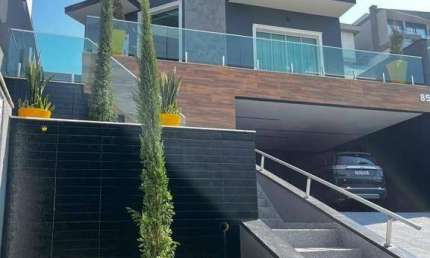 Casa com 3 dormitórios à venda, 300 m² por R$ 2.750.000,00 - Condomínio Residencial Real Park Arujá - Arujá/SP